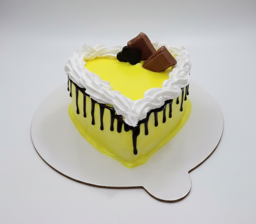 Golden Heart Drip Cake
